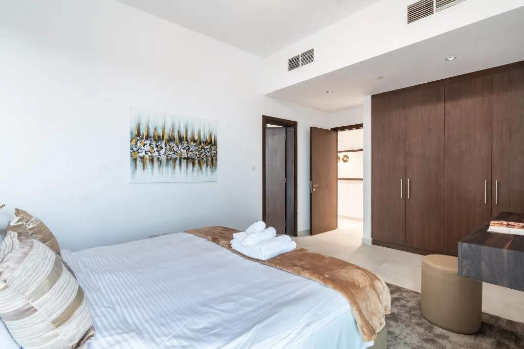 APARTMENT TWO BEDROOMS Room, SBO Tower Al Barsha (Baytik Holiday Homes), Dubai