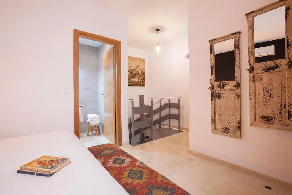 Room, Come to Sevilla - Casa de Mariana, Seville
