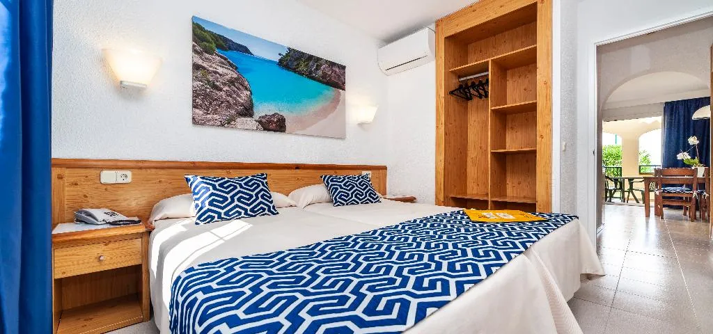 Room, Apartamentos Globales Binimar, Menorca