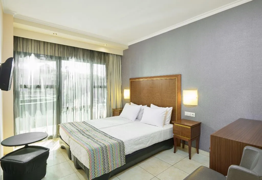 DOUBLE ECONOMY Room, Mediterranean Resort Hotel, Thessaloniki