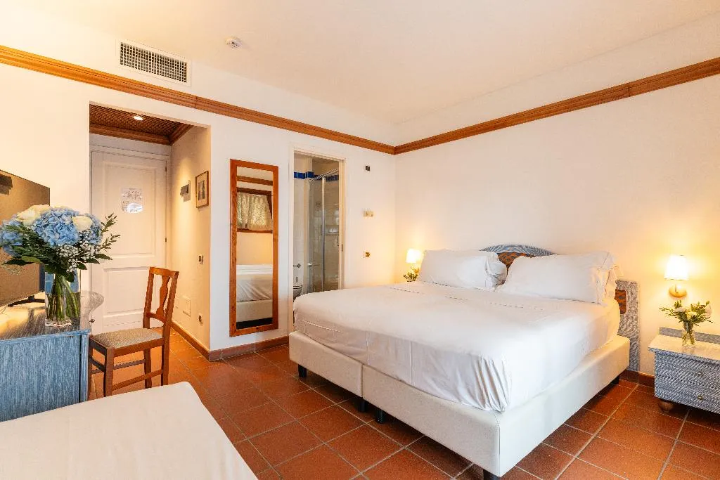 TRIPLE SUPERIOR Room, Hotel Palumbalza, Olbia