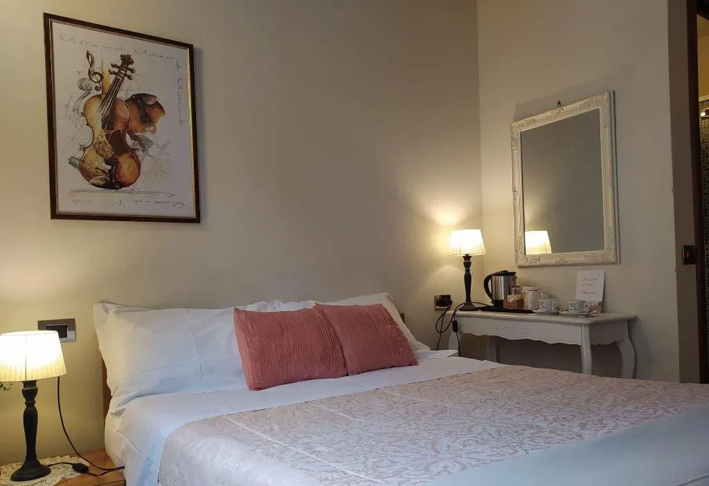 Room, Lady Luna B&B, Florence