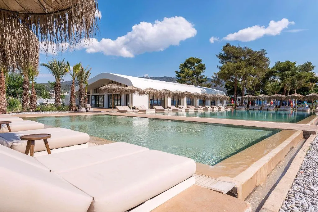 Pool, Isla Brown Corinthia Resort & Spa, Curio Collect, Athens