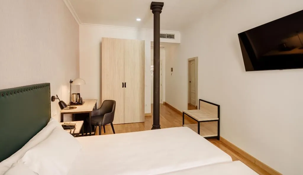 TWIN SUPERIOR Room, Sercotel Las Casas de los Mercaderes, Seville