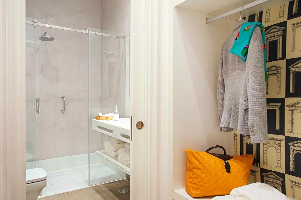 APARTMENT GRAND DELUXE Room, Overland Suites Catedral Luxury Apartments, Seville