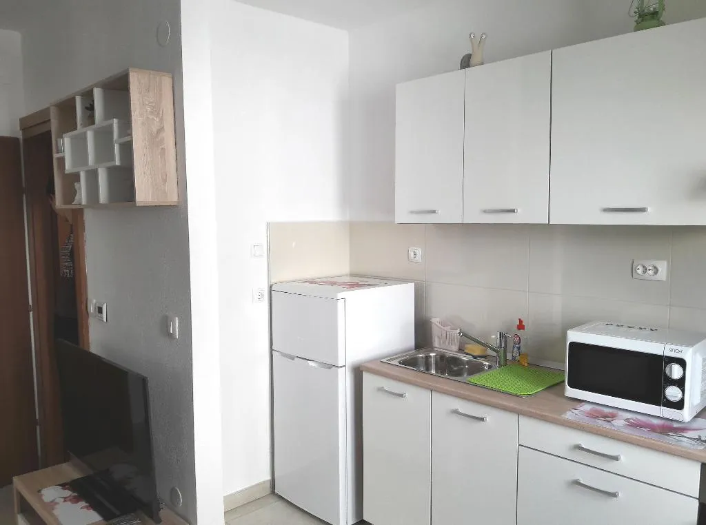 APARTMENT WITH BALCONY Room, House Perone, Dubrovnik