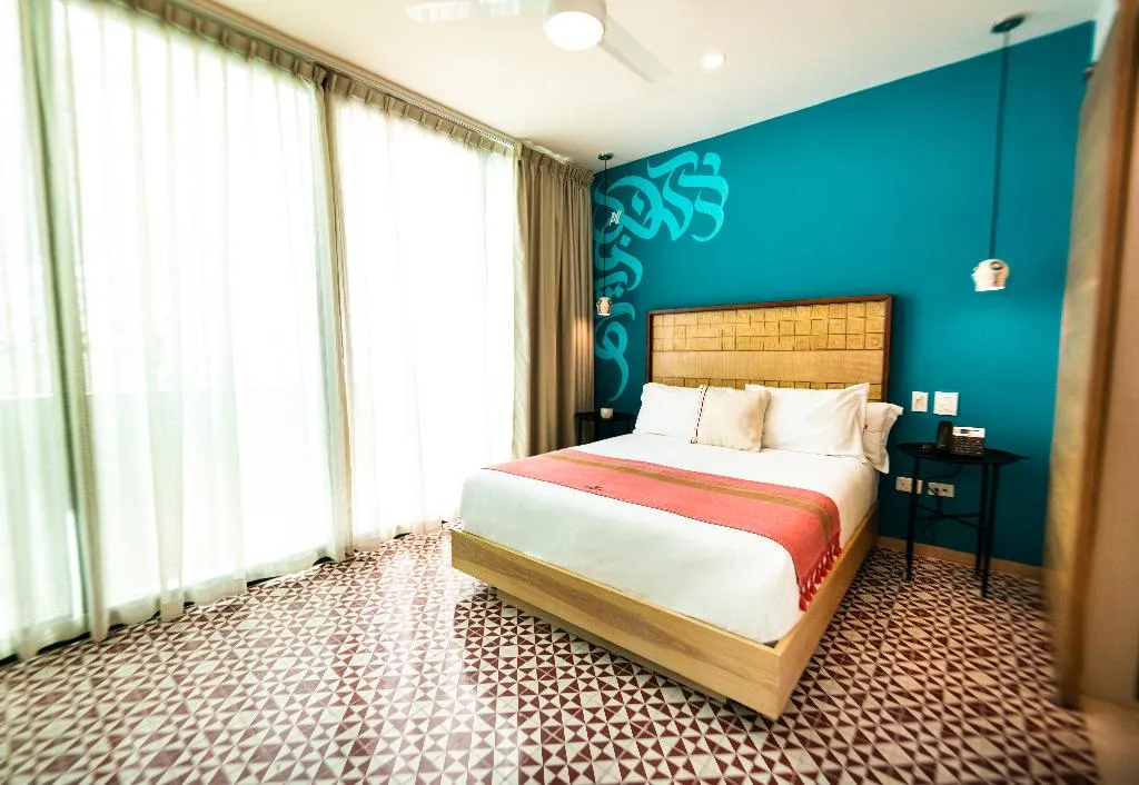 DOUBLE DELUXE WITH BALCONY Room, Hotel Autentico Vertical Playa Del Carmen, Playa Del Carmen