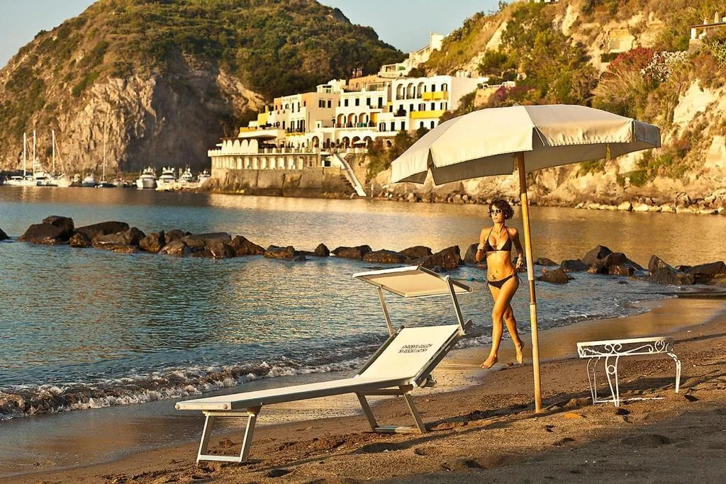 Beach, Apollon Club, Naples