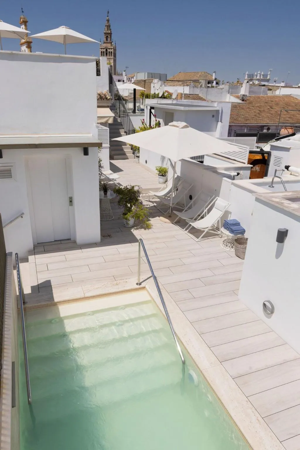 Pool, Hotel Amadeus La Musica, Seville