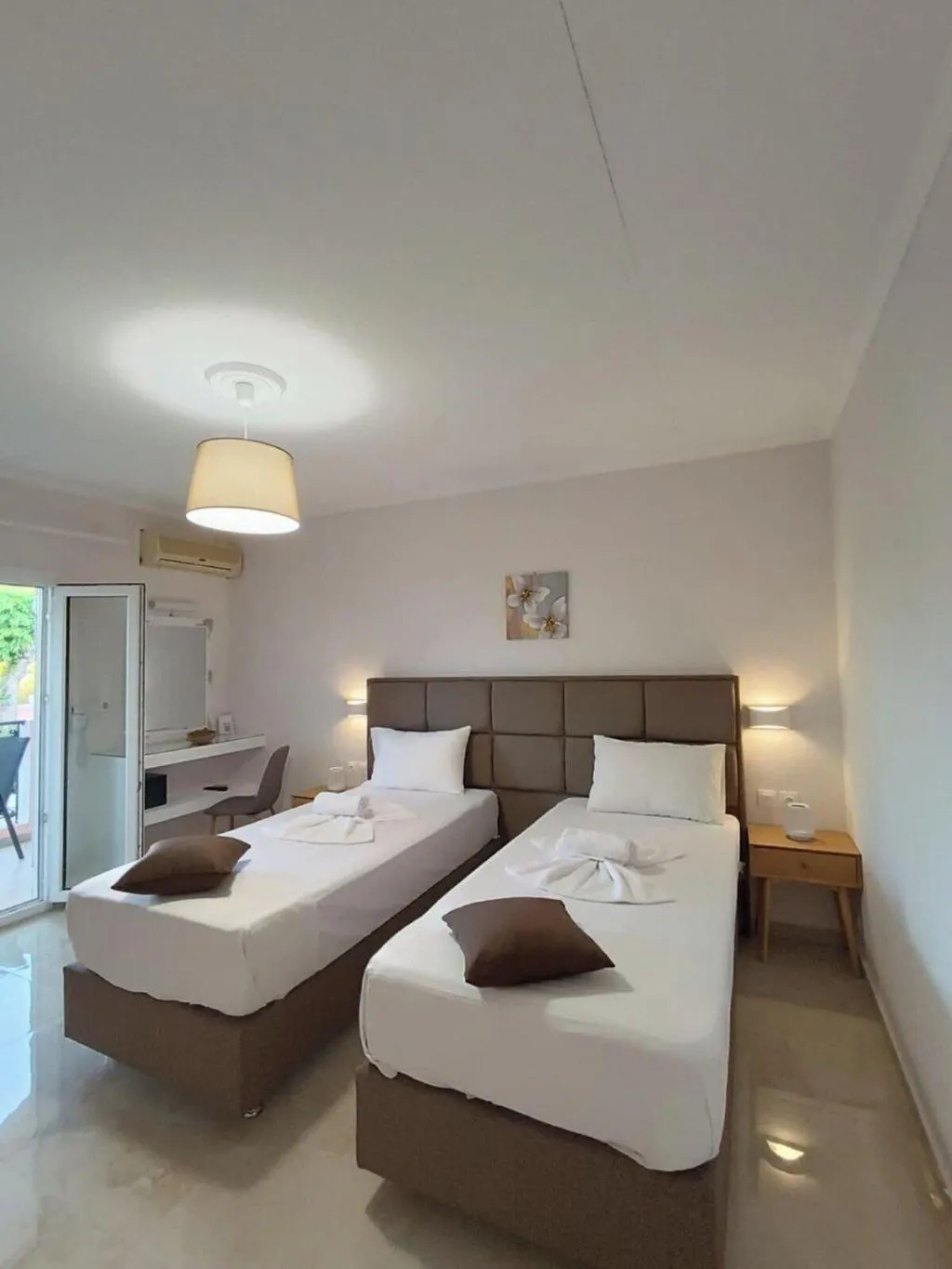Room, Roussa's Studios and Apartments, Zante