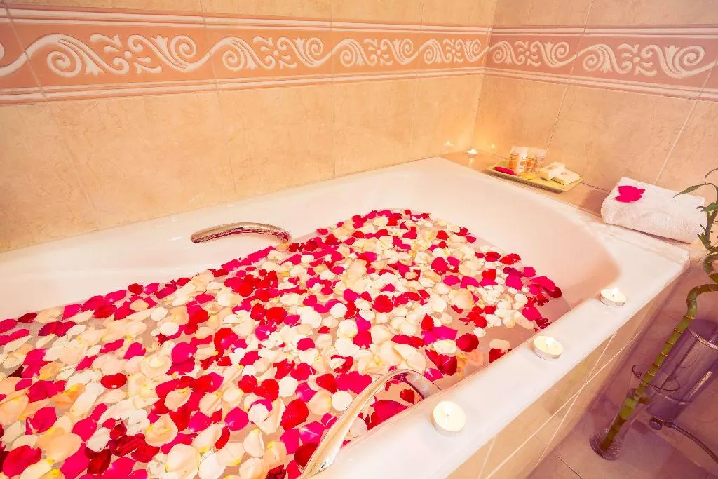 Room, Idou Anfa, Casablanca