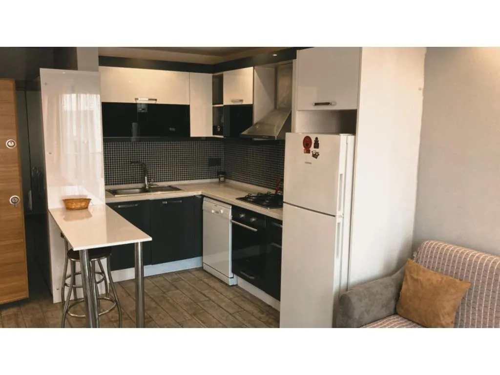 STUDIO STANDARD Room, Yagiz Apart, Izmir