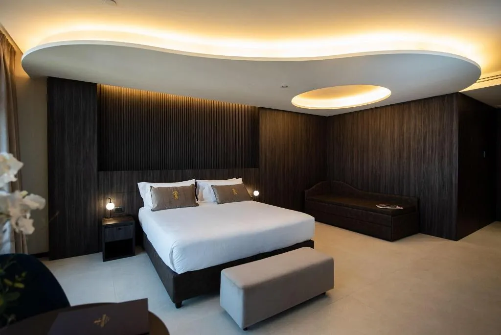 Room, Gold Tower Lifestyle Hotel, Naples