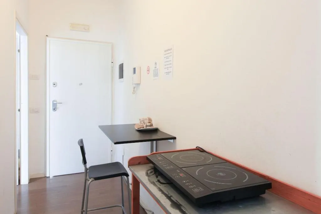 Room, Red Line Room Division, Milan