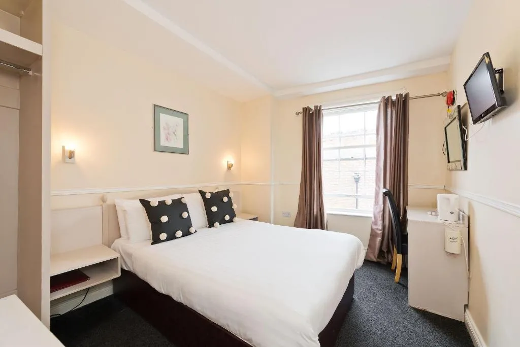 DOUBLE STANDARD Room, Riverhouse Hotel, Dublin