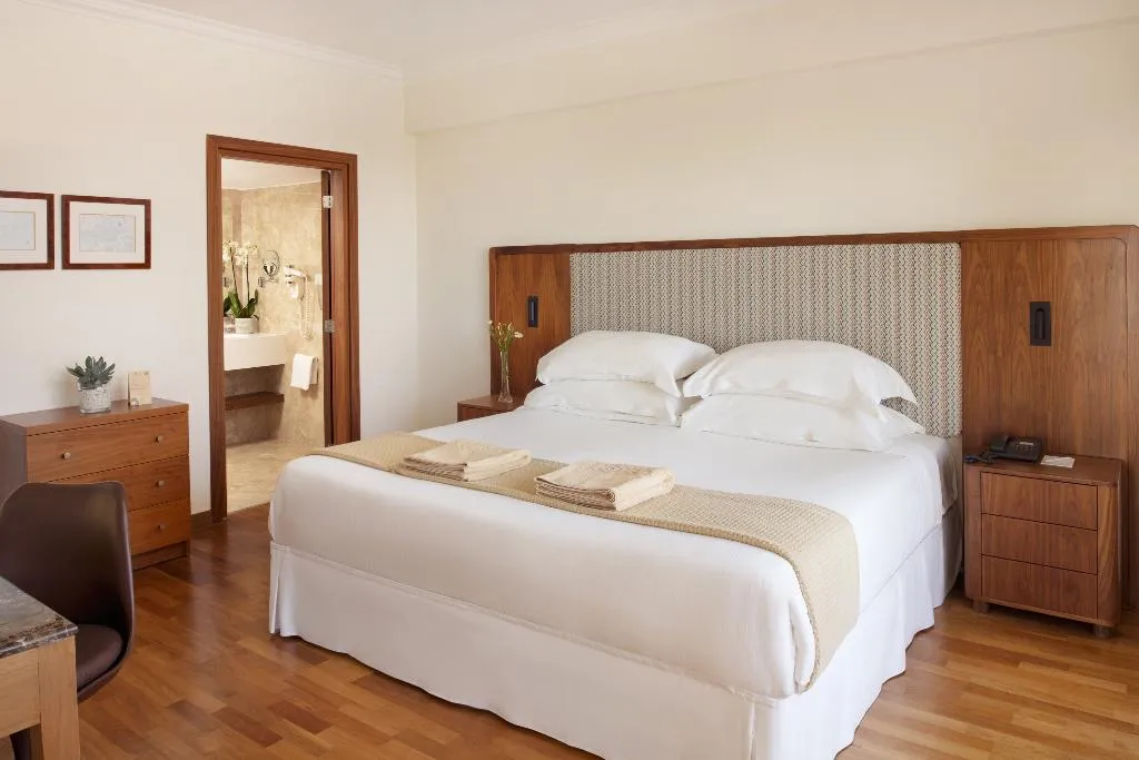SUITE DELUXE SEA VIEW Room, Grecian Park, Cyprus