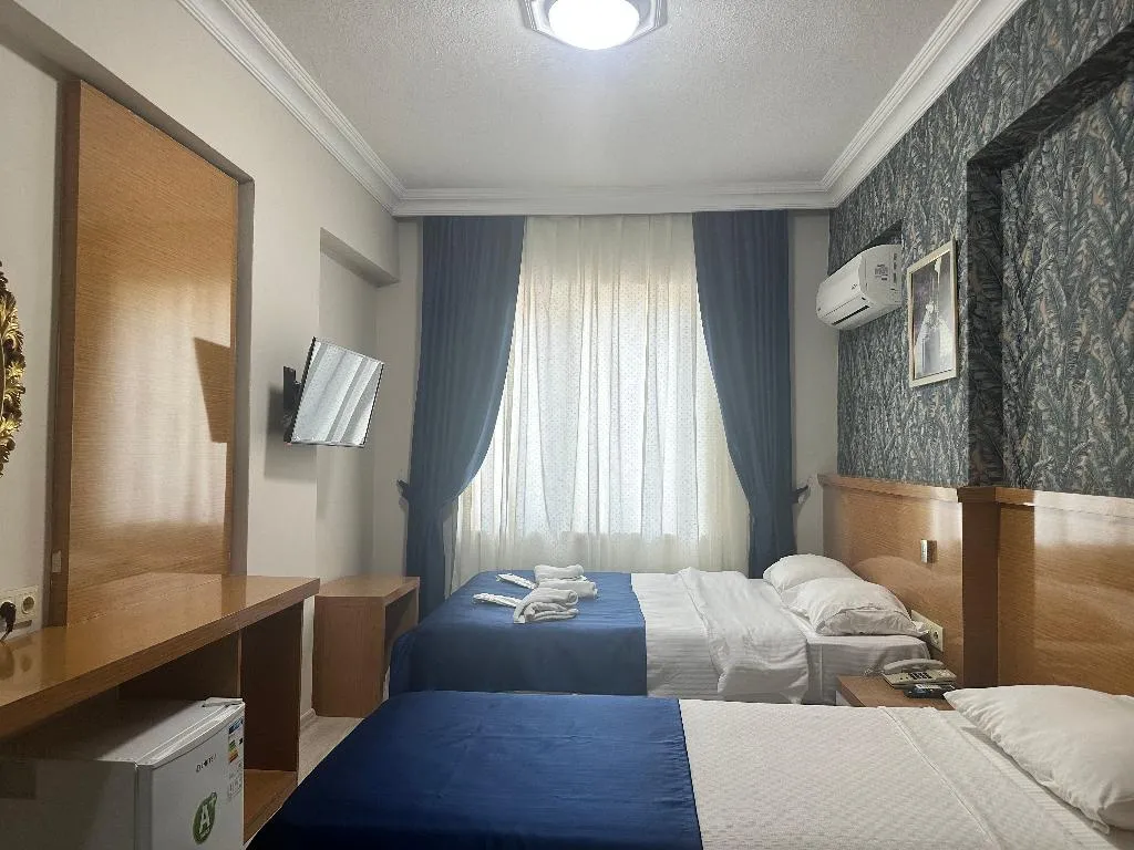 QUADRUPLE COMFORT Room, Sereni̇ty Sui̇t Otel, Antalya