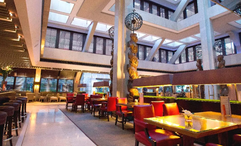 Lobby, Melia Castilla, Madrid