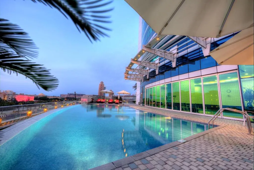 Sports and Entertainment, Tamani Marina Hotel and Hotel Apartment, Dubai