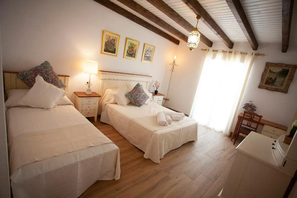 TRIPLE POOL VIEW Room, El Palacete, Costa Almeria