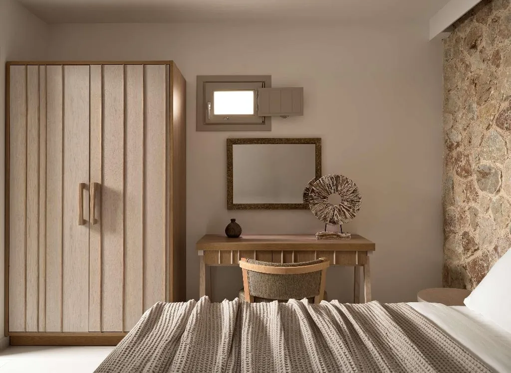 SUITE DUPLEX Room, Sea Breeze Santorini Beach Resort, Curio Collectio, Santorini
