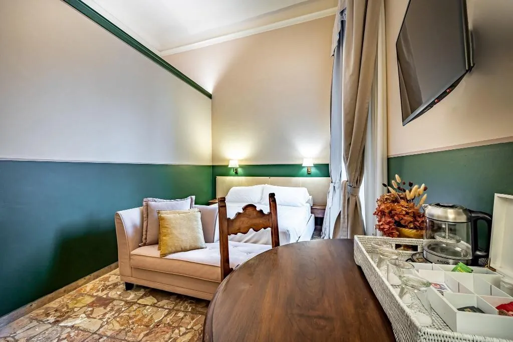 Room, Cerretani Palace Luxury B&B, Florence