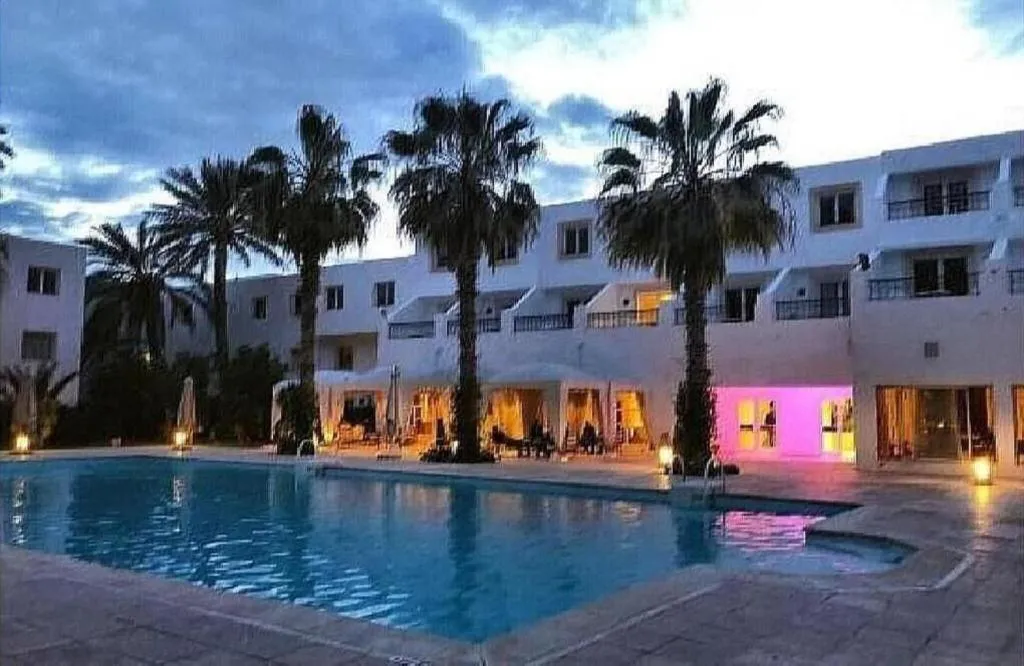 General view, Hotel Continental, Tunisia