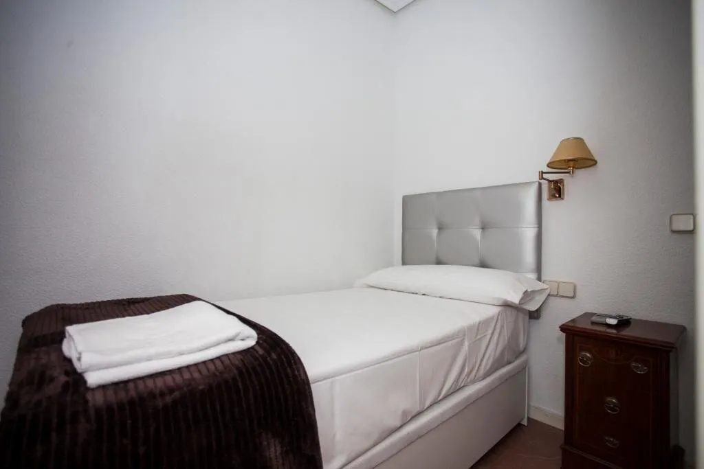Room, Hostal JQC Ártico, Madrid