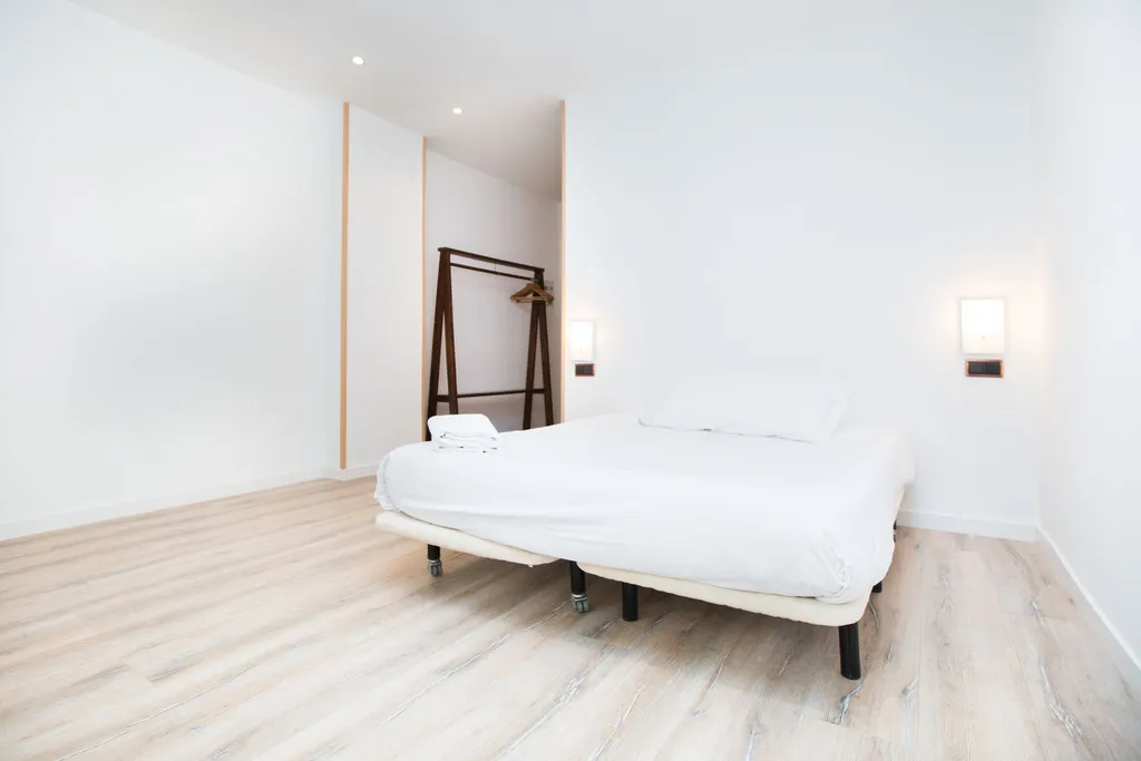 STUDIO SUPERIOR CAPACITY 2 Room, AinB Las Ramblas-Colón Apartments, Barcelona