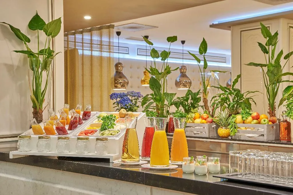 Restaurant, NH Collection Madrid Abascal, Madrid