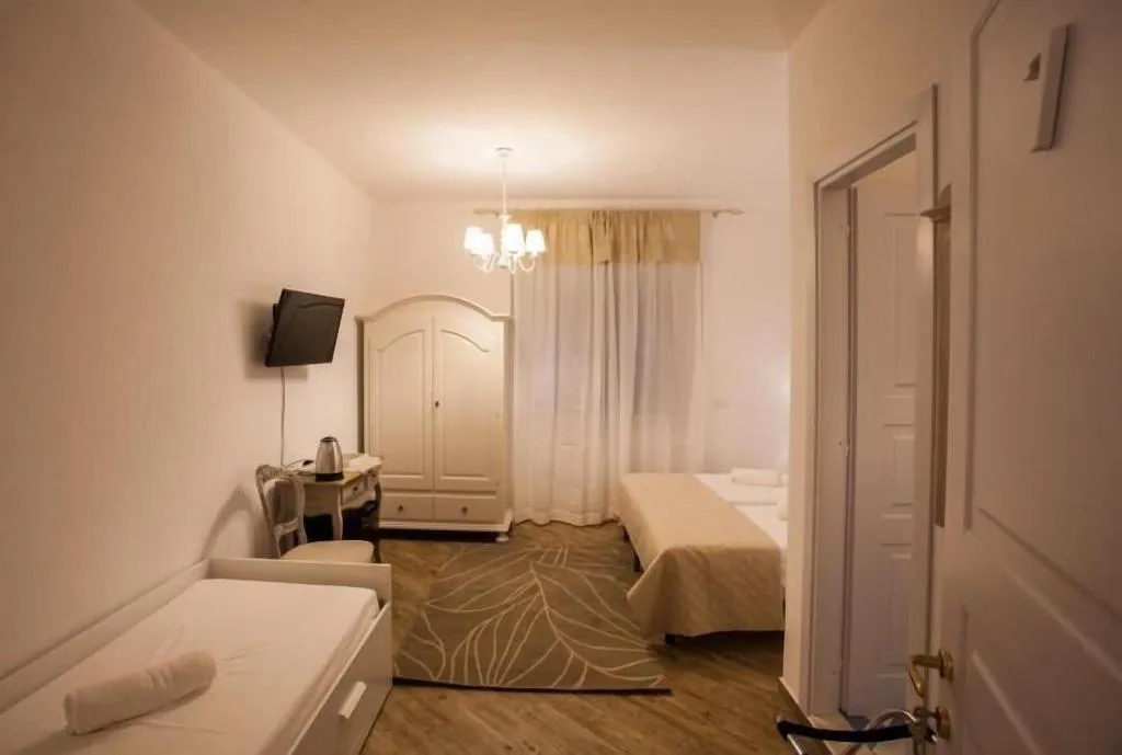 Room, City Garden Guest House, Olbia