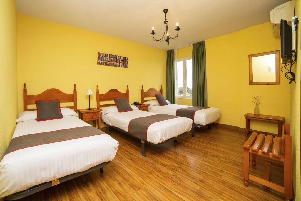 Room, Hotel Mavi, Madrid