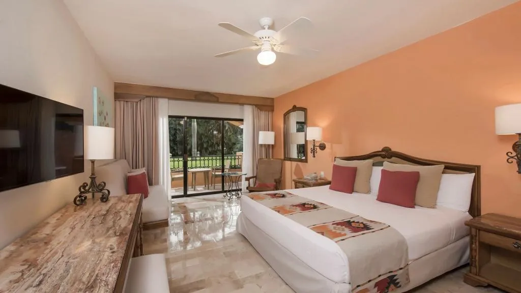 DOUBLE SUPERIOR Room, Iberostar Waves Paraiso Beach All Inclusive, Cancun Area
