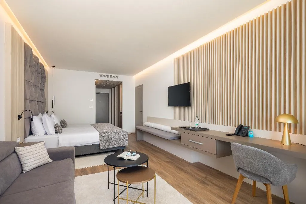 DOUBLE LUXURY Room, Aminess Laurel Khalani Hotel, Split