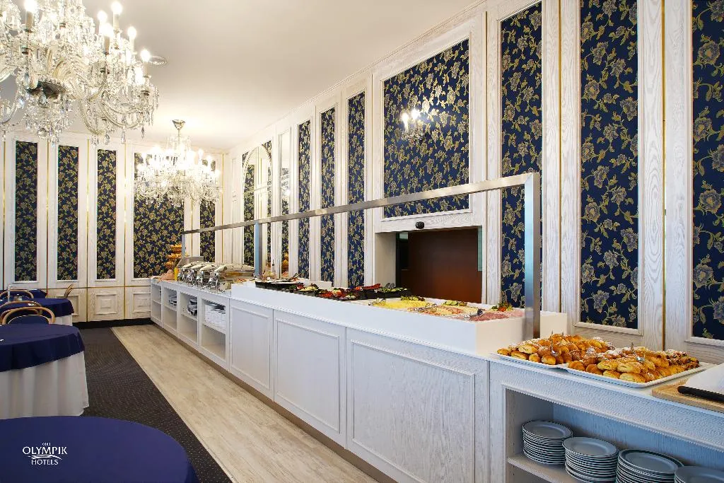 Restaurant, Olympik, Prague