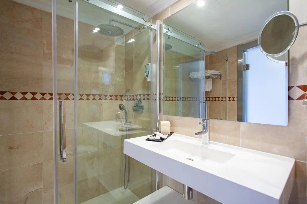 Room, Grupotel Aguait Resort and Spa. Adults Only, Majorca