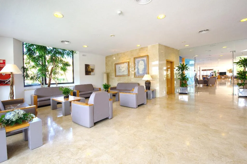 Lobby, Dunes Platja, Majorca