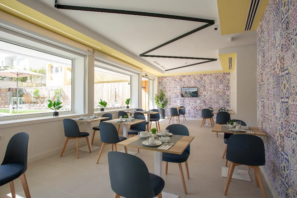 Restaurant, Casual Raizes Porto, Porto
