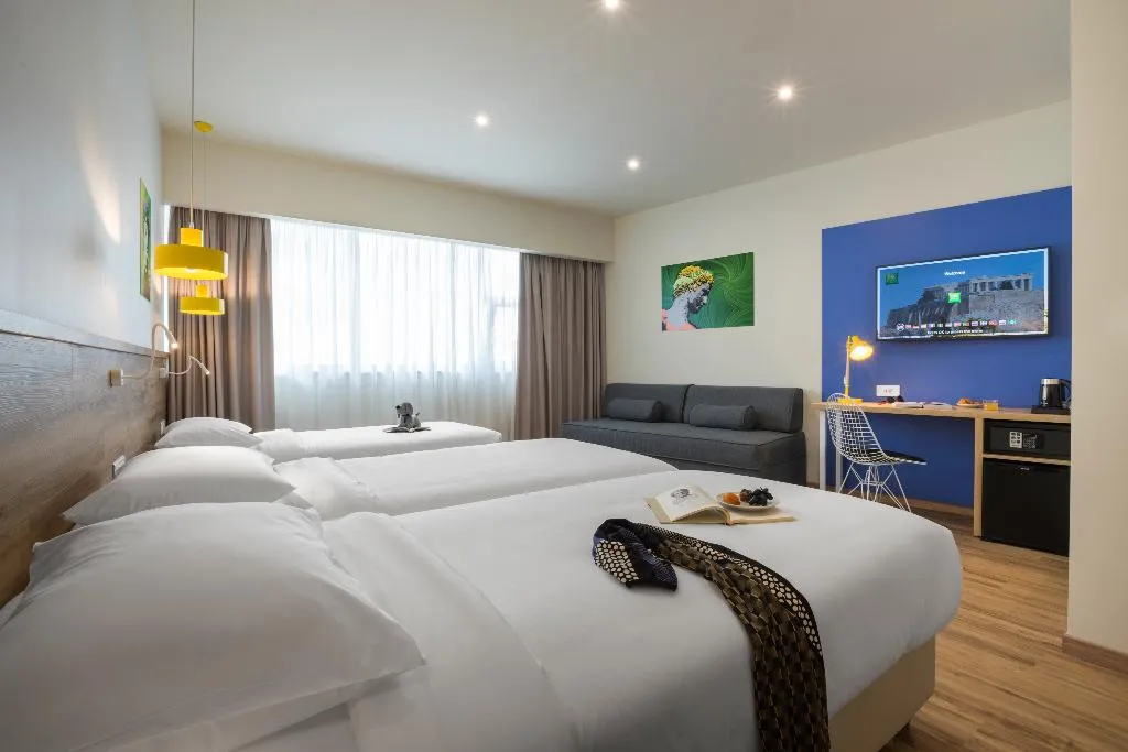 FAMILY ROOM PREMIUM Room, Ibis Styles Athens Routes, Athens