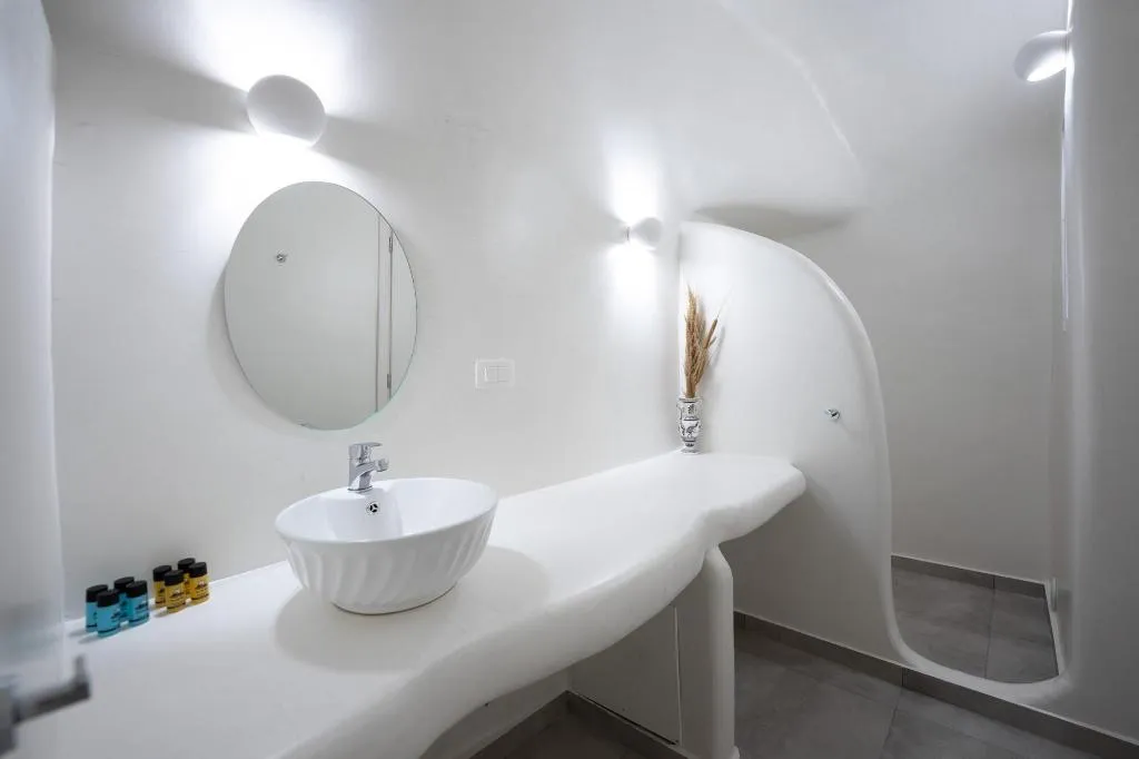 Room, Nomikos Mansion, Santorini