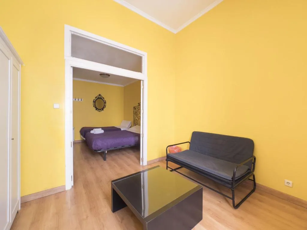 Room, Hostal Apolo Xi, Madrid