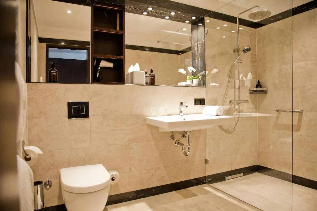 DOUBLE ONE BEDROOM ONE BATHROOM Room, Gold Palais Hotel, Berlin