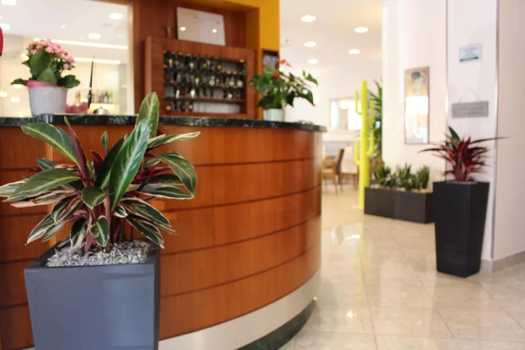 Lobby, Angelo, Venice