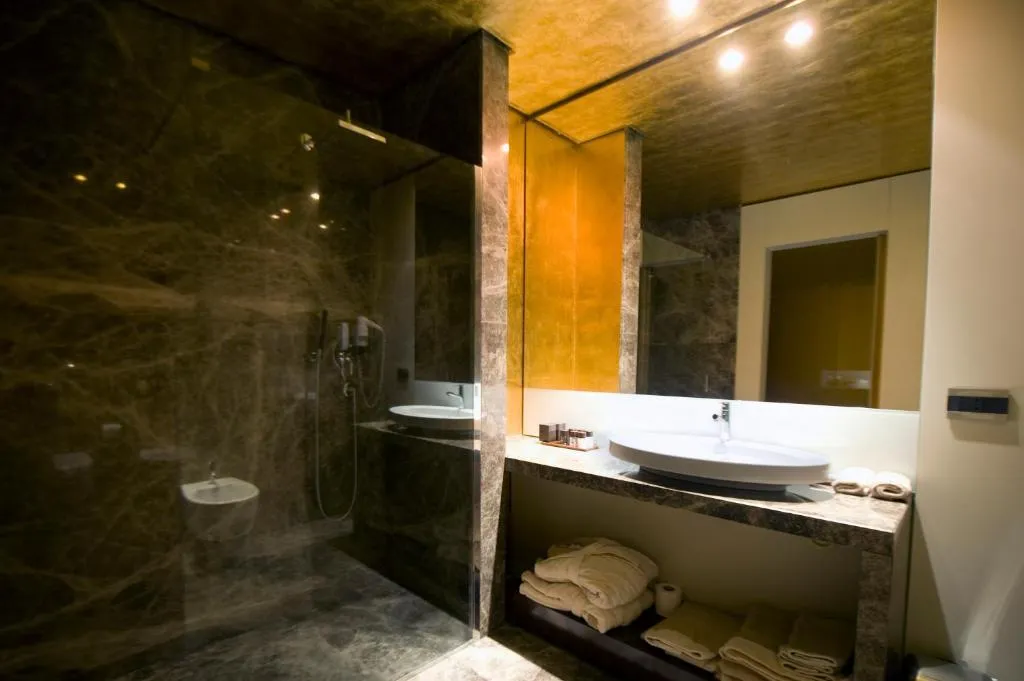 DOUBLE SINGLE USE STANDARD Room, Romano House, Catania