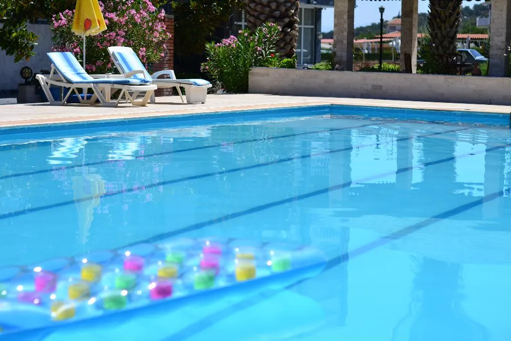 Pool, Cunda Basel Hotel, Izmir