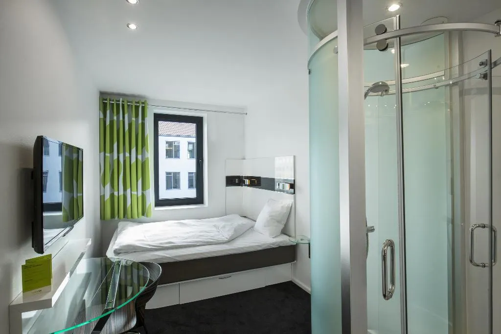 SINGLE STANDARD Room, Wakeup Copenhagen Borgergade, Copenhagen