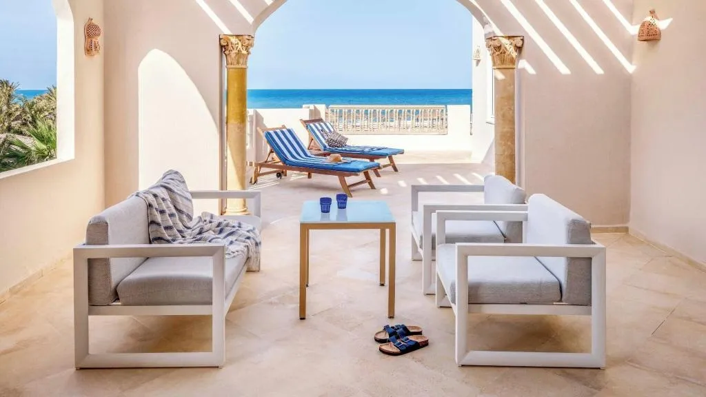 JUNIOR SUITE QUEEN SIZE BED Room, TUI BLUE Palm Beach Palace, Tunisia