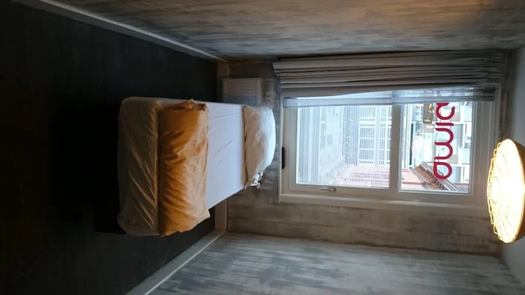 Room, Amigo Budget Hostel, Amsterdam