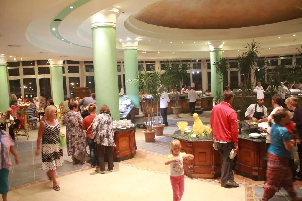 Restaurant, Magawish Village & Resort, Red Sea Riviera