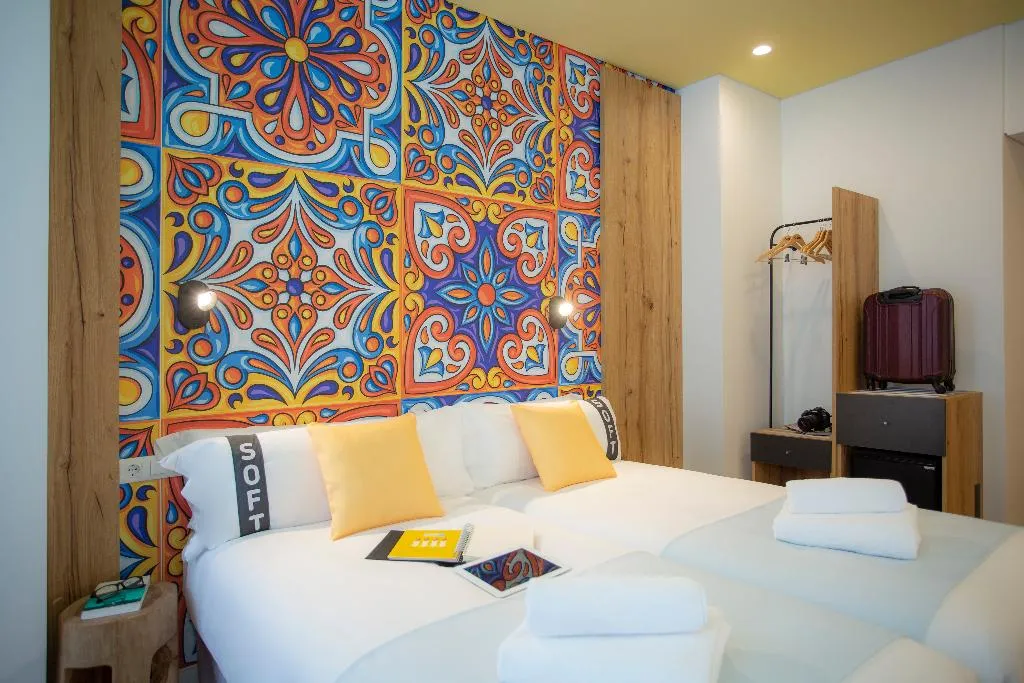 DOUBLE WITH BALCONY Room, Casual Raizes Porto, Porto